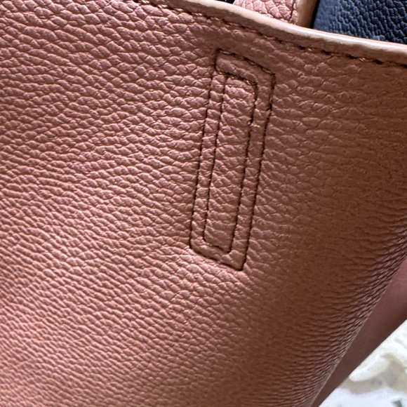 Chic Mauve Tote Bag - Picture 6 of 12